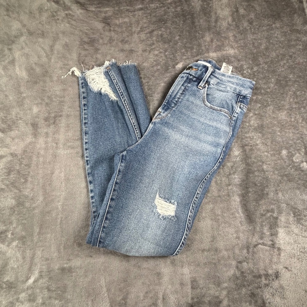 Good American Good Curve High Rise Distressed Skinny Jeans Blue 4/27 GCSCCH127S
